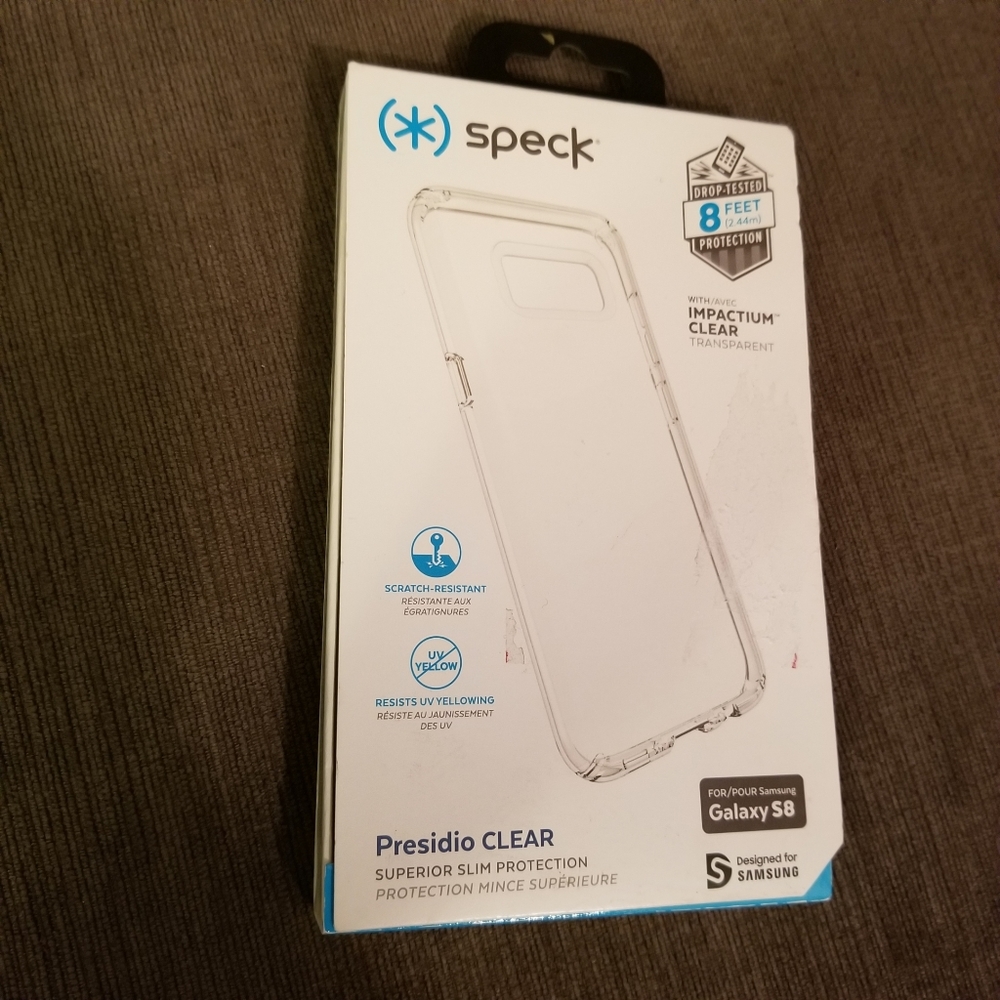 speck Presidio Clear Superior Slim Protection Case